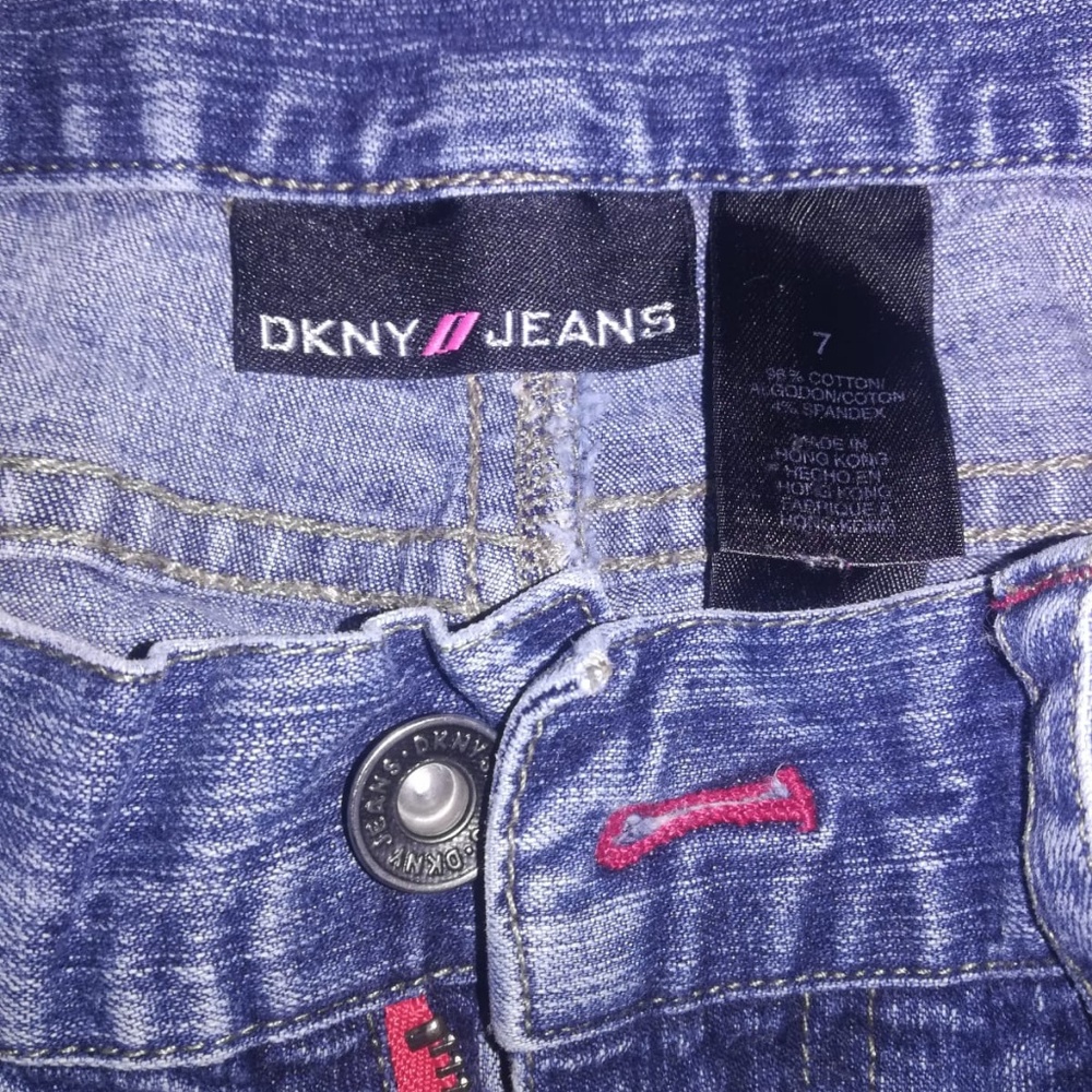 Jeans - Picture 2 of 3